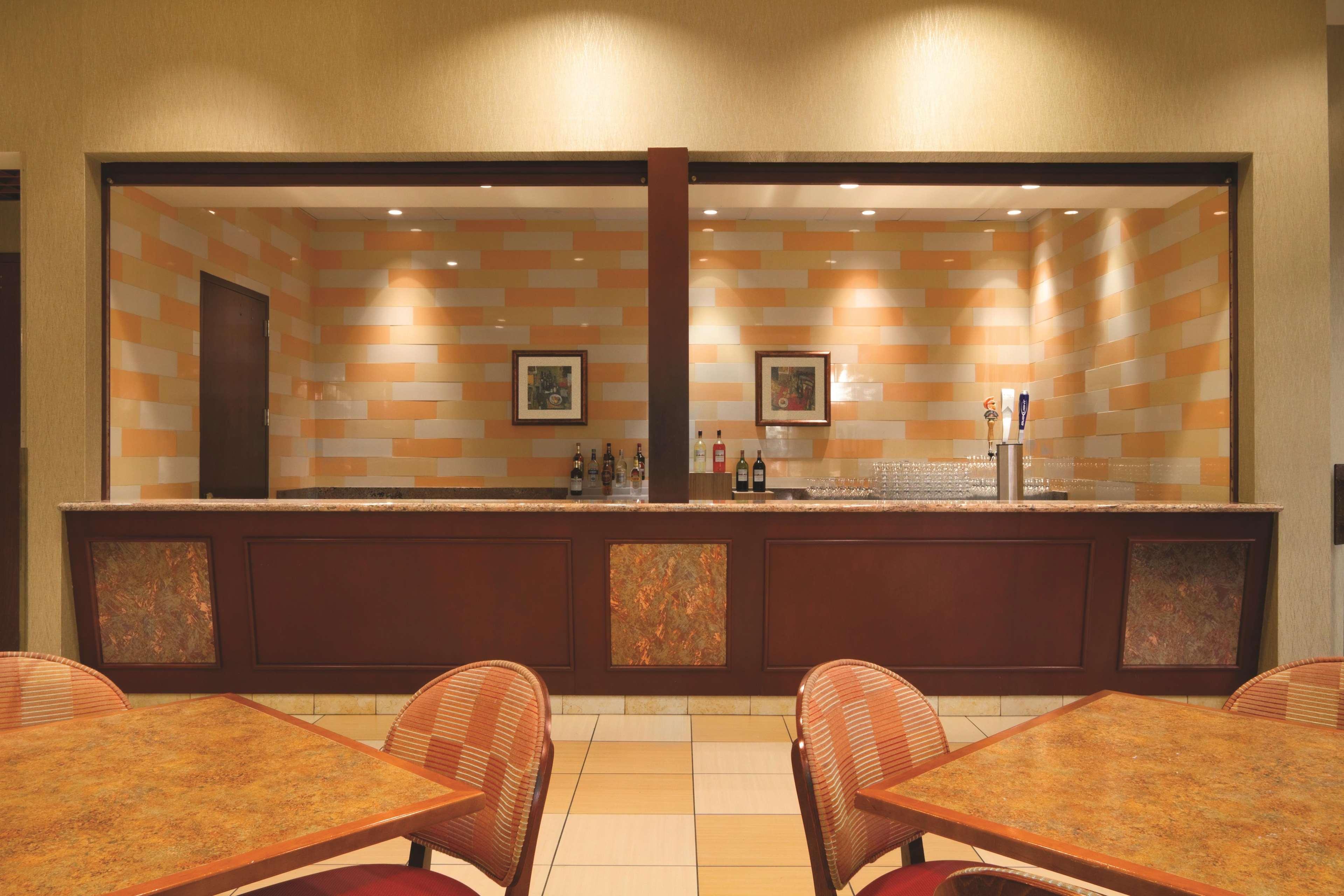 Embassy Suites By Hilton Norman Hotel & Conference Center Restaurant foto