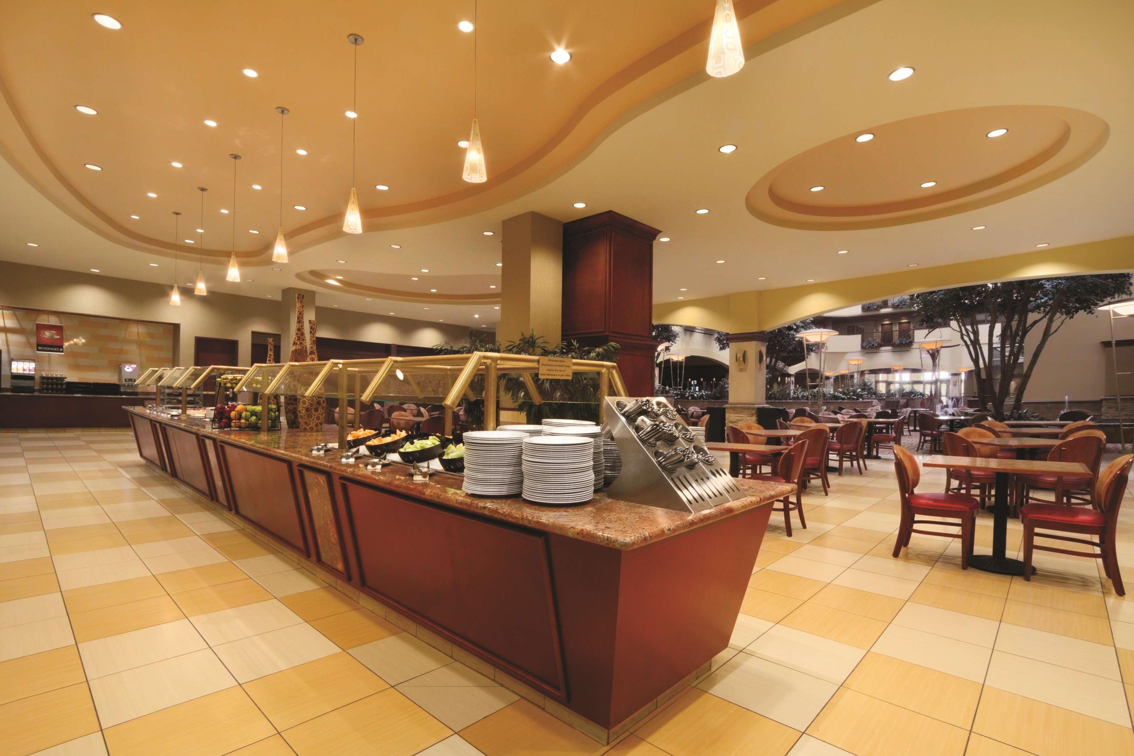 Embassy Suites By Hilton Norman Hotel & Conference Center Restaurant foto
